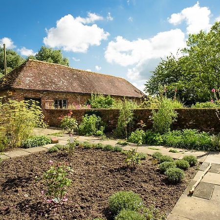 All Hallows Farmhouse Wimborne Saint Giles Exterior photo
